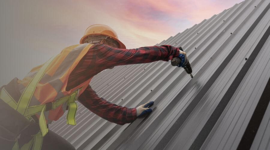 Expert top industrial roofings services in Elmaton, TX